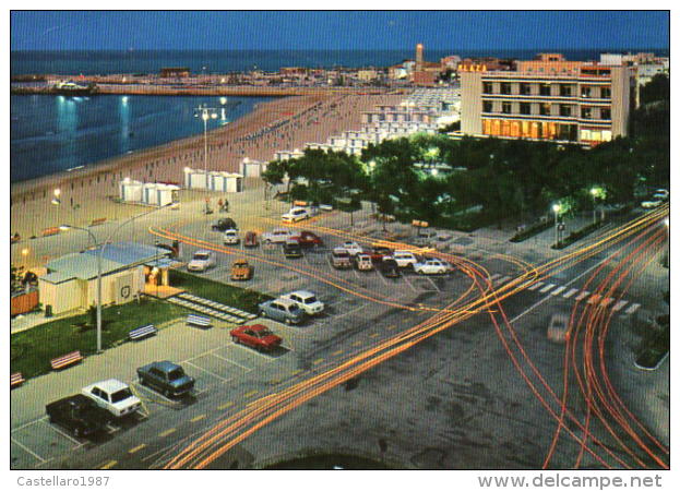 FANO - Piazzale Amendola - Zona Alberghiera - Notturno (auto) - Fano