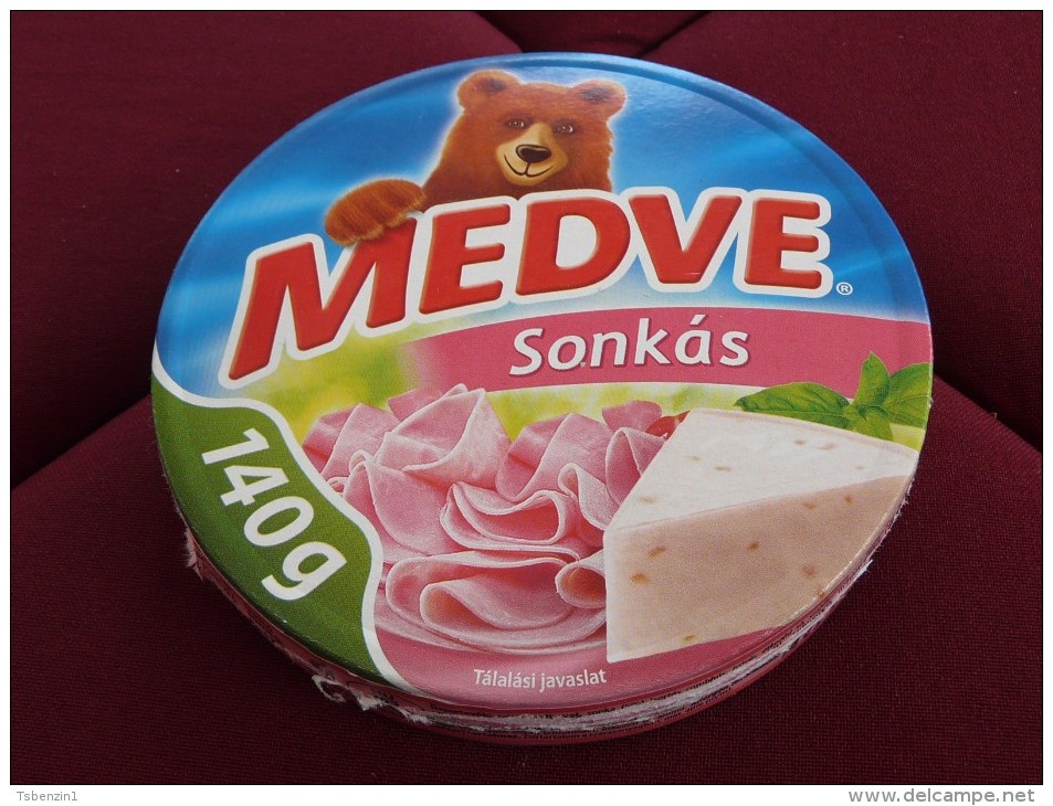 Cheese Queso Kase Label Etikette Etiqueta Hungary Medve Ham BOX - Quesos