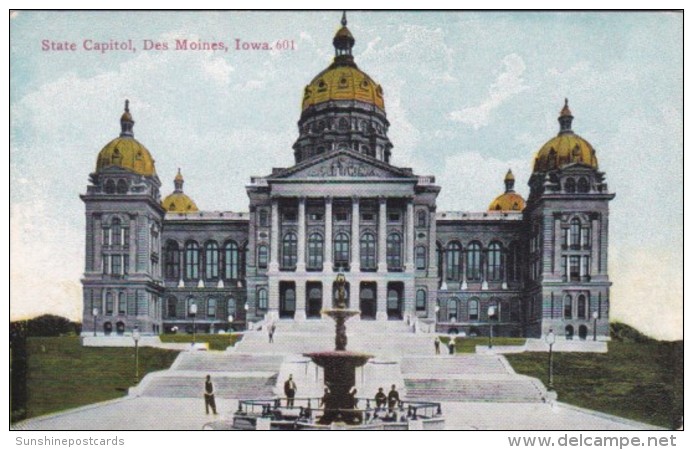 Iowa Des Moines State Capitol Building - Des Moines