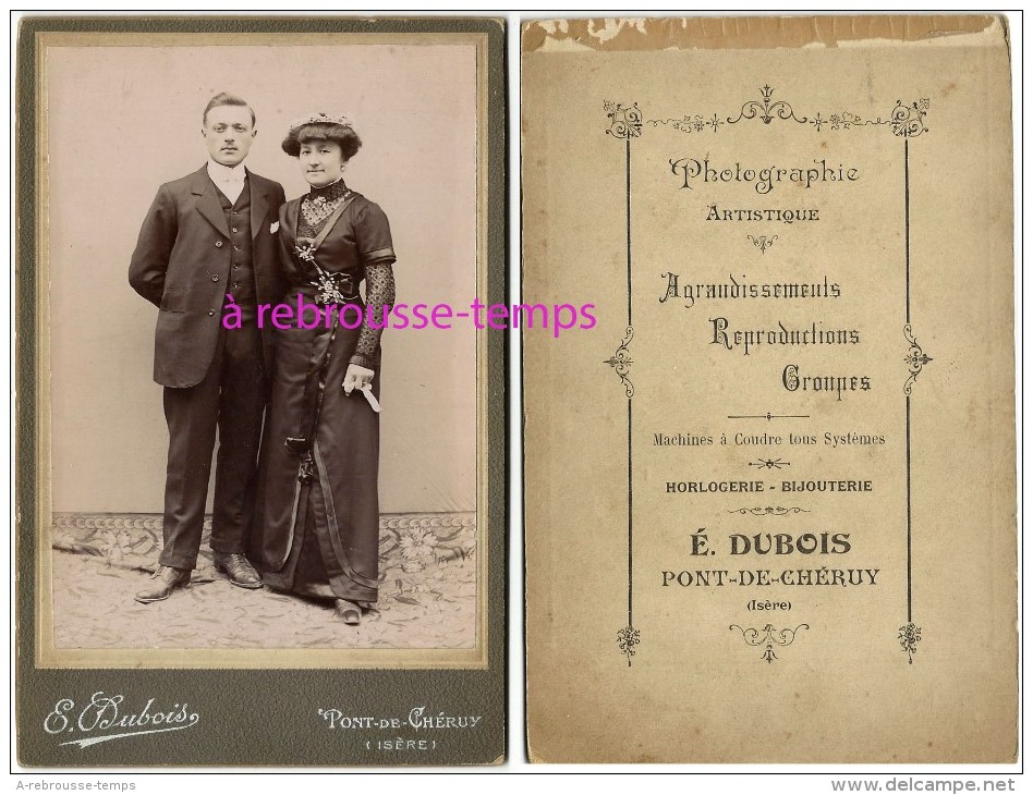 Grand CDV (Cabinet) Couple élégant-mode-photo E. Dubois-machines à Coudre-horlogerie-bijouterie à Pont De Chéruy - Old (before 1900)