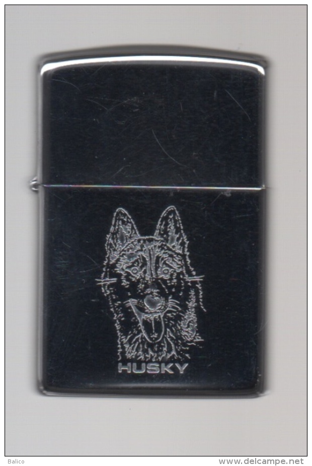 ZIPPO - HUSKY -  Chromé, Année 1993 - Réf, 722 - Zippo