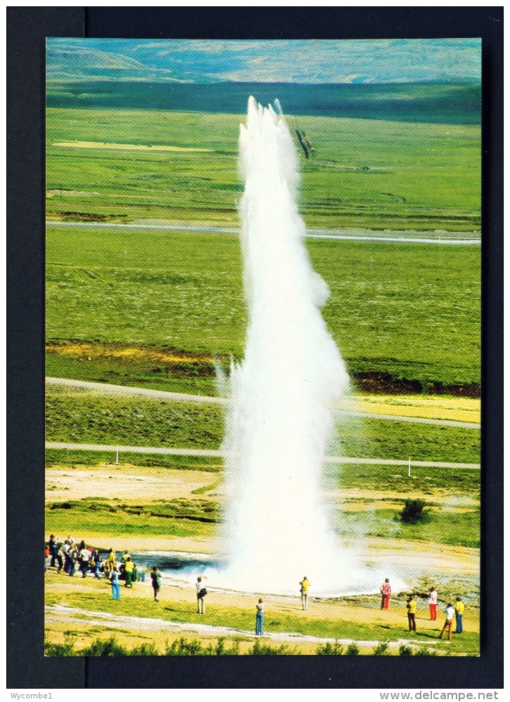 ICELAND  -  Strokkur  The Great Geysir  Unused Postcard - Iceland