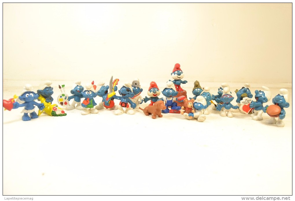 Collection De Figurines SCHTROUMPF Années 1980. Taille Crayon Grand Schtroumpf Peyo - Figurines En Plastique