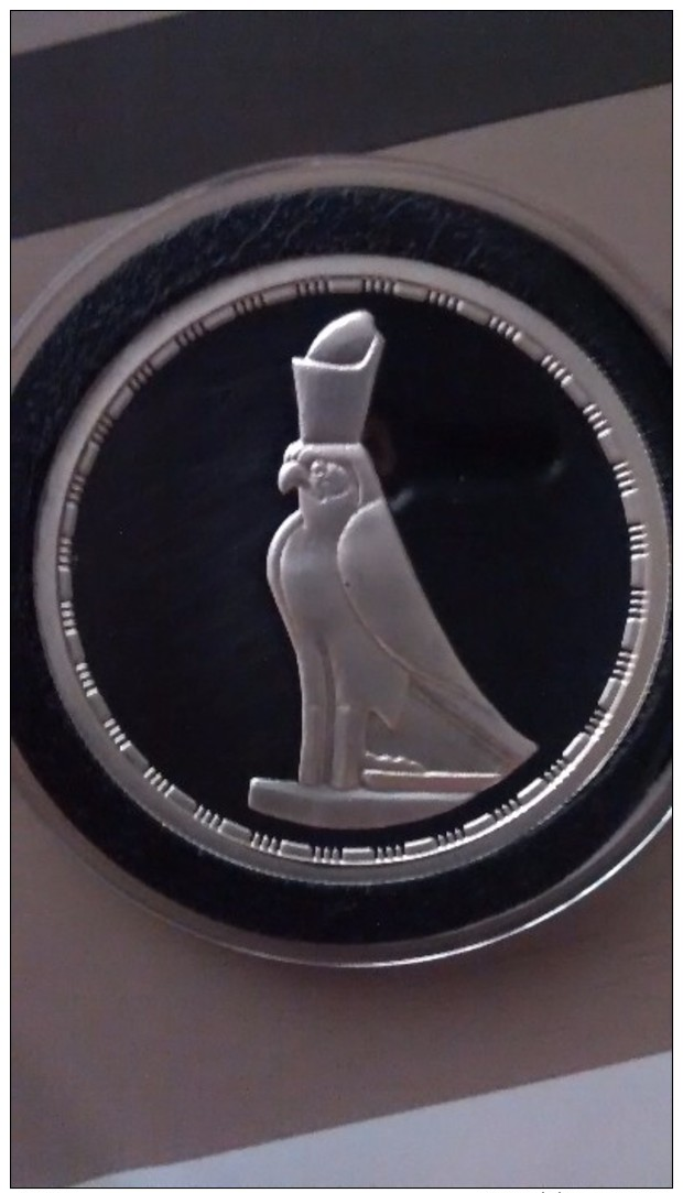 EGYPTO 5 LIBRAS PLATA 999ml 1994  PROOF "SACRED FALCON  "  22,5g   Km#795 - Egipto