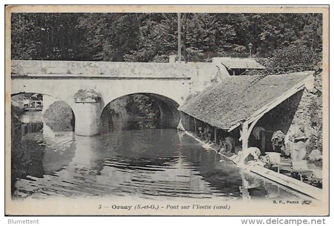 CPA Laveuses Lavandières Lessive Lavoir Métier Circulé ORSAY - Artisanat