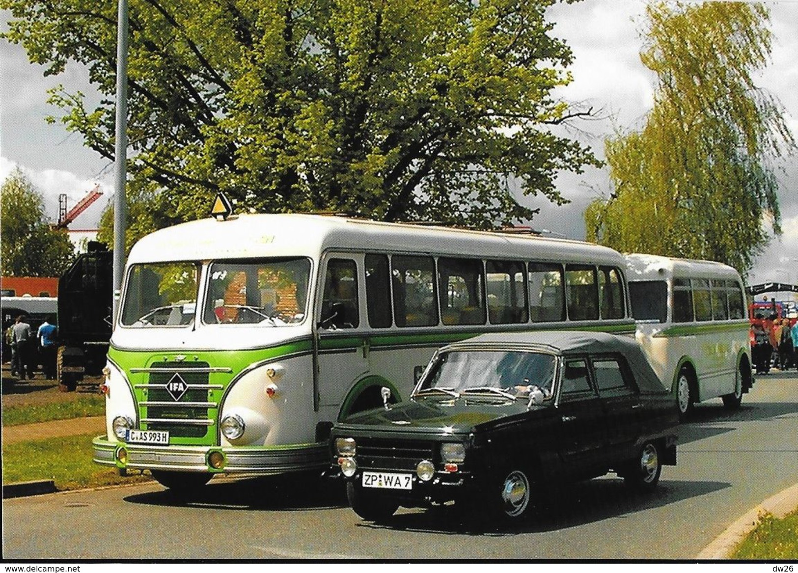 IFA H 6 B-L Omnibus Mit Anhänger Lowa W 701 Und Wartburg 400 Jagwagen - Eine B.B. Karte Aus Sachsen - Buses & Coaches