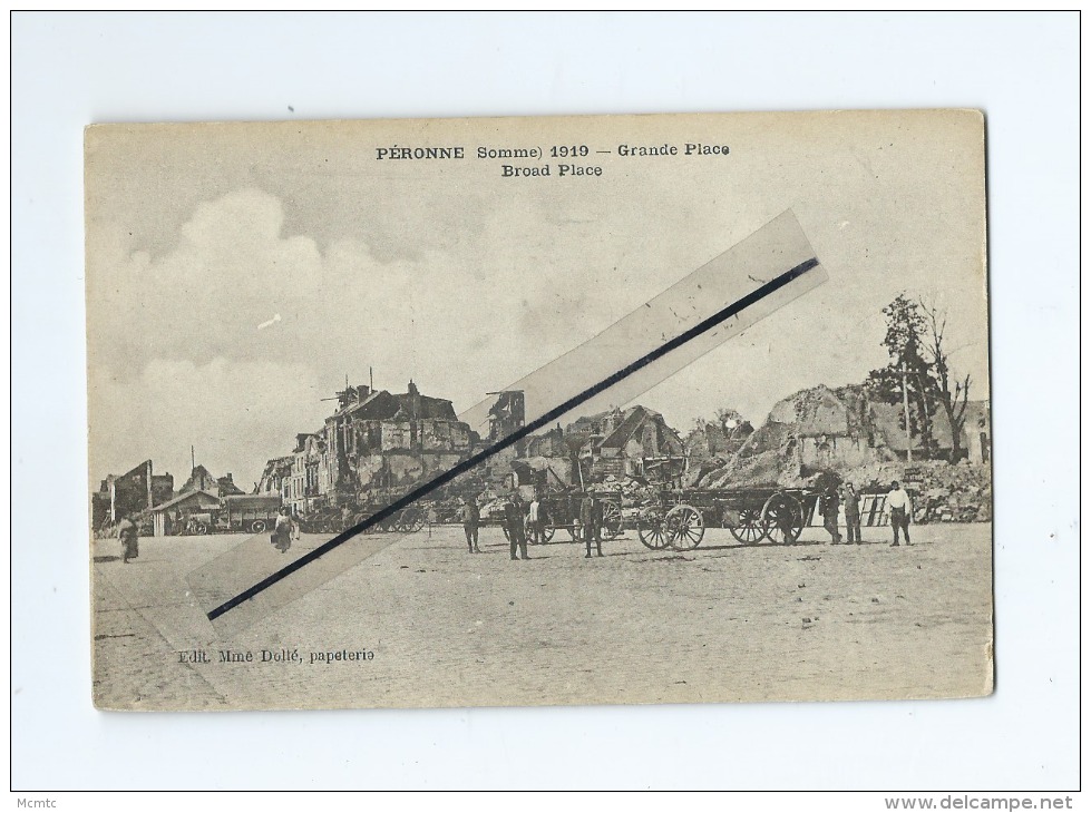 CPA   -  Péronne - 1919 - Grande Place - Peronne