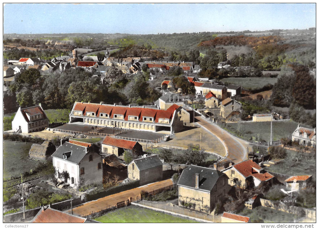 23-FRESSELINES -GROUPE SCOLAIRE-VUE GENERALE - Felletin