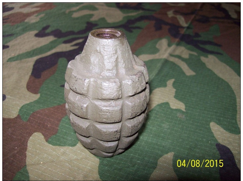 Lot De  GRENADE  NEUTRALISEE MK1 / MK2 / F1 - Sammlerwaffen