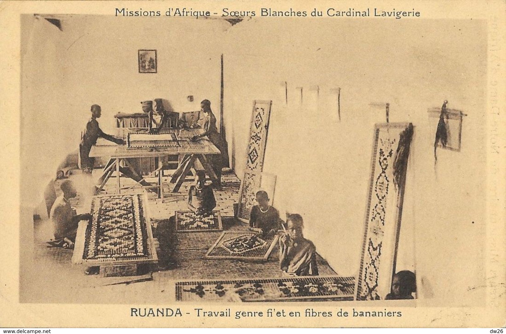 Missions D'Afrique - Soeurs Blanches Du Cardinal Lavigerie - Ruanda: Travail Genre Filets En Fibres De Bananiers - Missions