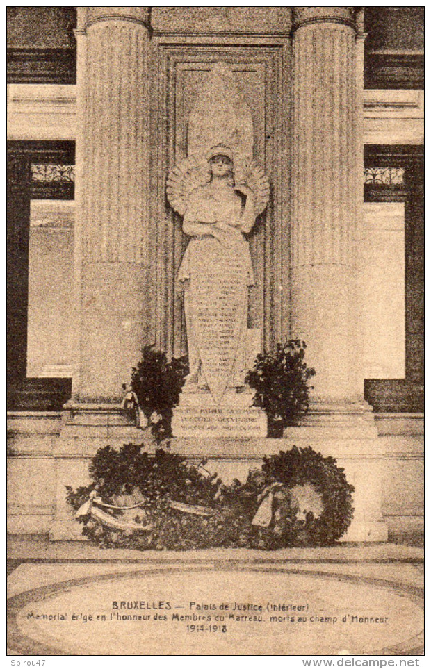 CPA BRUXELLES - PALAIS DE JUSTICE - INTERIEUR - MEMORIAL ERIGE EN L'HONNEUR DES MEMBRES DU BARREAU MORTS AU CHAMP D'HONN - Autres & Non Classés