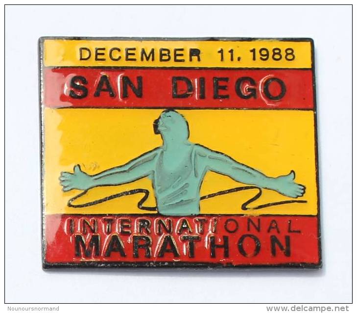 Pin's INTERNATIONAL MARATHON SAN DIEGO - 11/12/1988 - Coureur Vainqueur - Version 1 -  F572 - Athletics