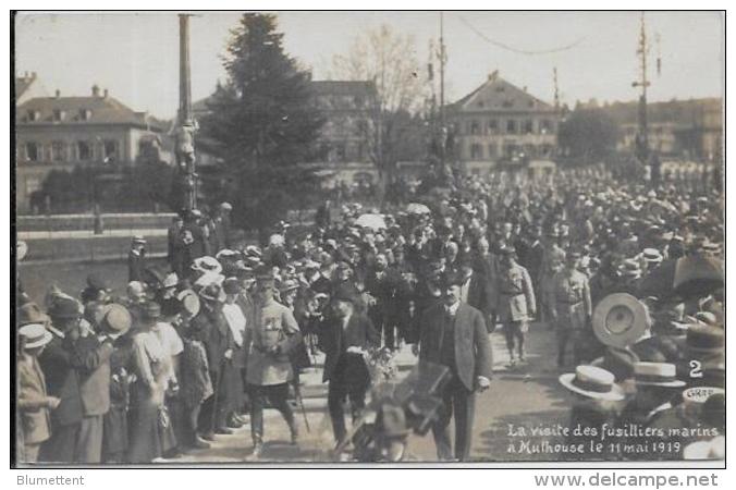 CPA Photo MULHOUSE Non Circulé Fête - Mulhouse