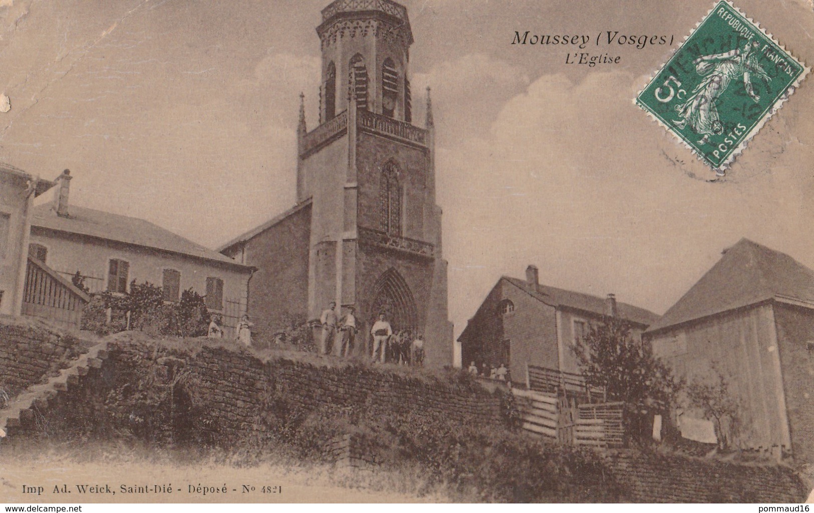 CPA Moussay L'Eglise - Animée - Moussey