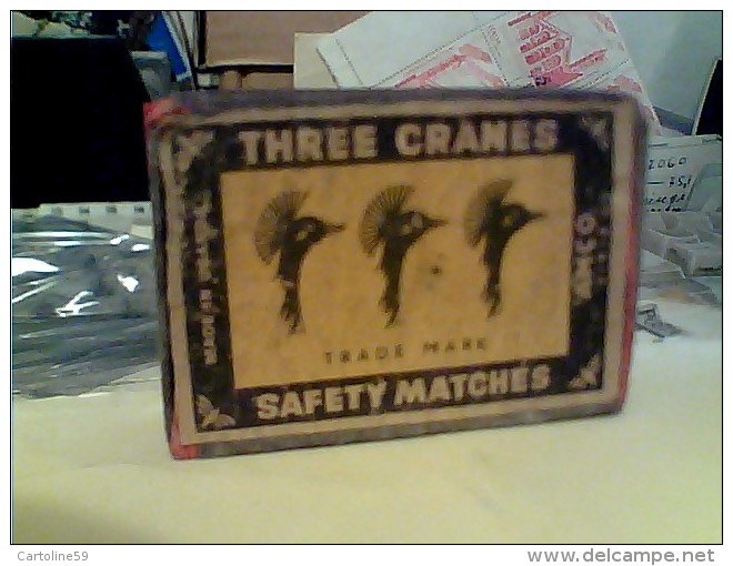 SCATOLA FIAMMIFERI Phillumenie Match Box, Lucifers , Zündhölzer , Streichhölzer, Safety Matches THREE CRANES Vuota FM - Boites D'allumettes