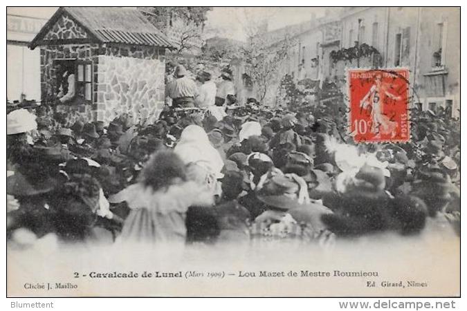 CPA Hérault LUNEL Cavalcade Circulé - Lunel