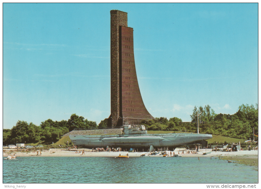 Laboe - Marine Ehrenmal Mit U 995 - Laboe