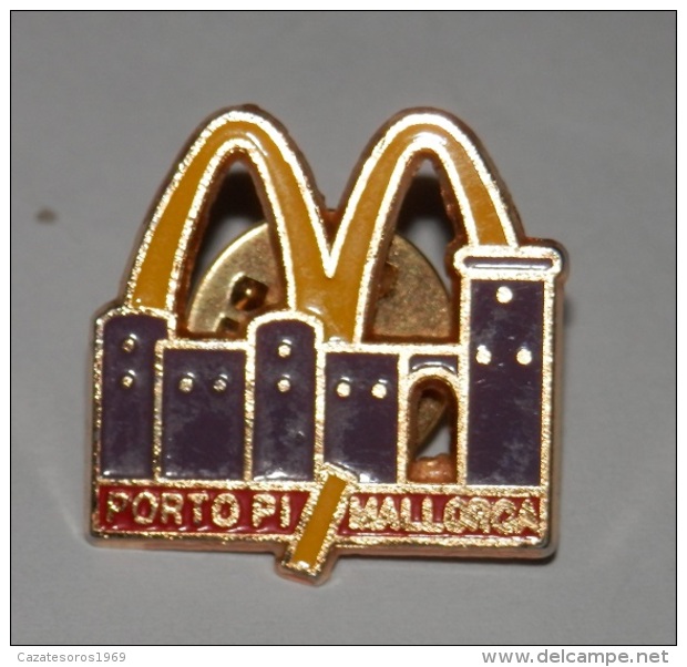 PIN MCDONALD'S DE  ESPAGNE  -- RESTAURANT  PORTO PI  MALLORCA - McDonald's