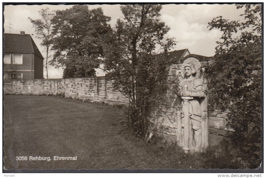 D-31547 Rehburg - Loccum - Ehrenmal - Steinhude