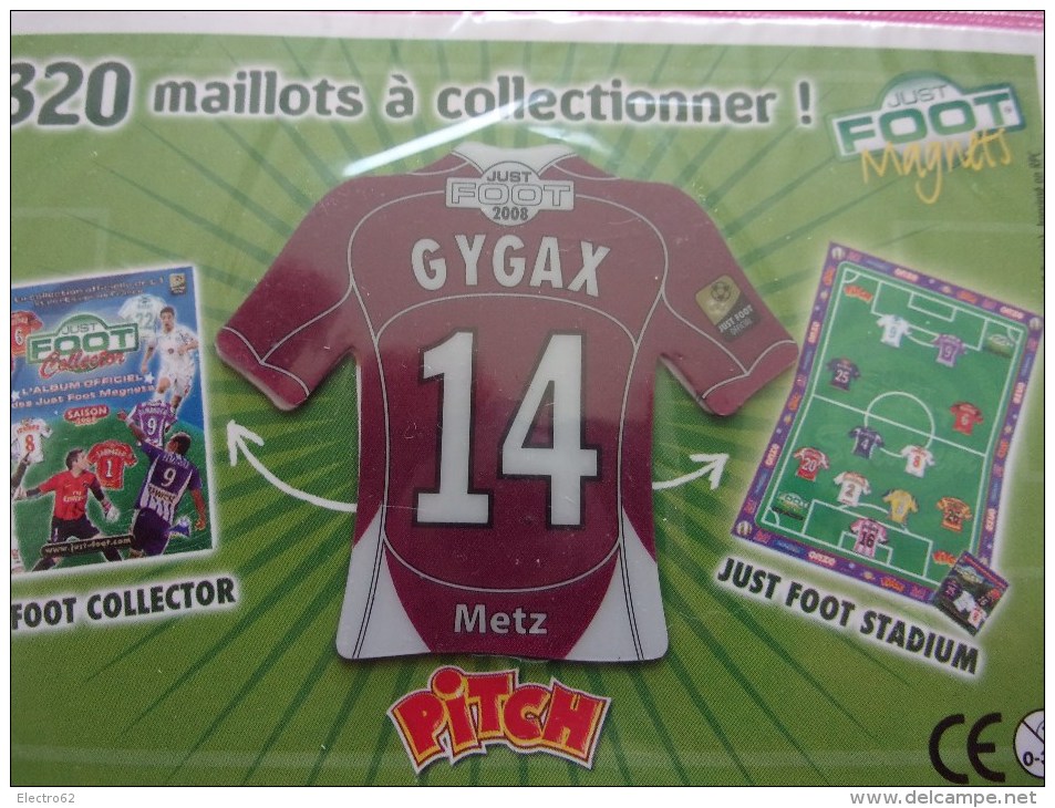 Magnet Pasquier Pitch Football  Metz GYGAX 14  Foot  Calcio Soccer Voetbal Fußball Fútbol Fotball - Sports