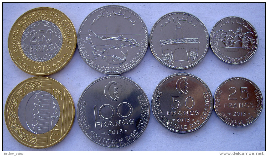 ISOLE COMORRE COMORES SERIE 4 MONETE 2013 CON BIMETALLICA 250-100-50-25 FRANCS FDC UNC - Comorre