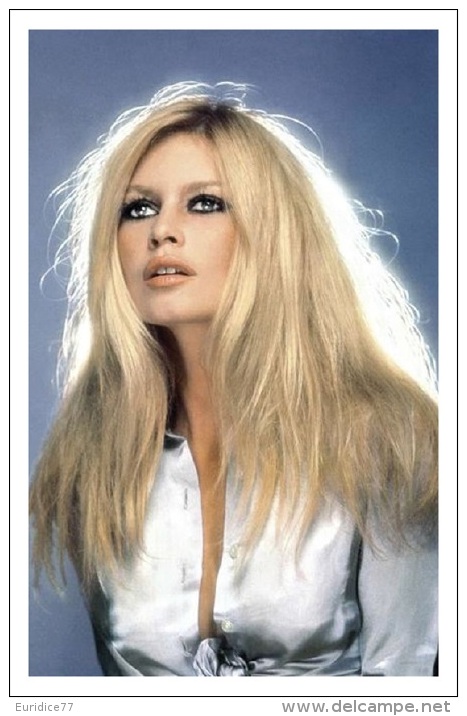 Sexy BRIGITTE BARDOT Actress PIN UP Postcard - Publisher RWP 2003 (122) - Artiesten