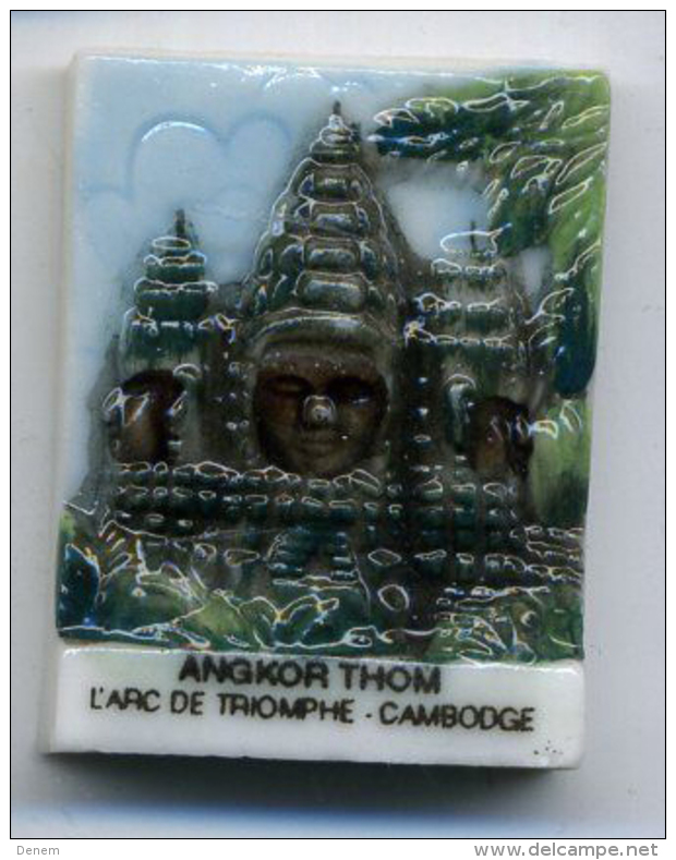 Fève Les Monuments D'asie - L'arc De Triomphe Angkor Thom - Cambodge - Países