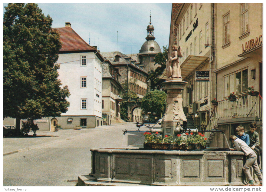 Laubach - Teilansicht Mit Brunnen - Laubach