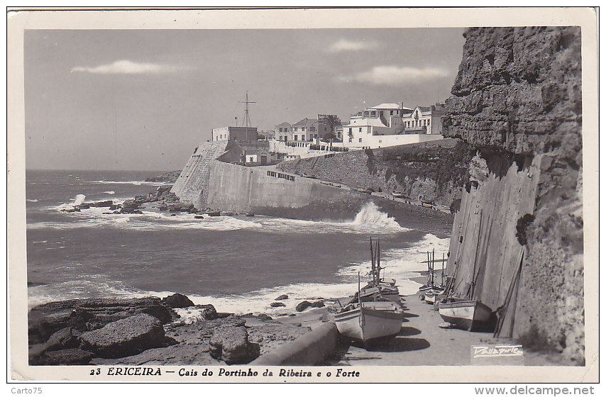 Portugal - Ericeira - Cais Do Portinho Da Ribeira E O Forte - 1957 - Lisboa