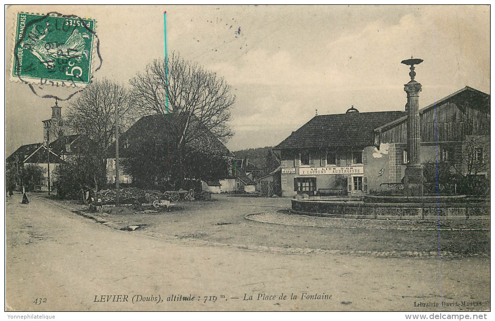 25 - DOUBS - Levier - Place De La Fontaine - Sonstige & Ohne Zuordnung