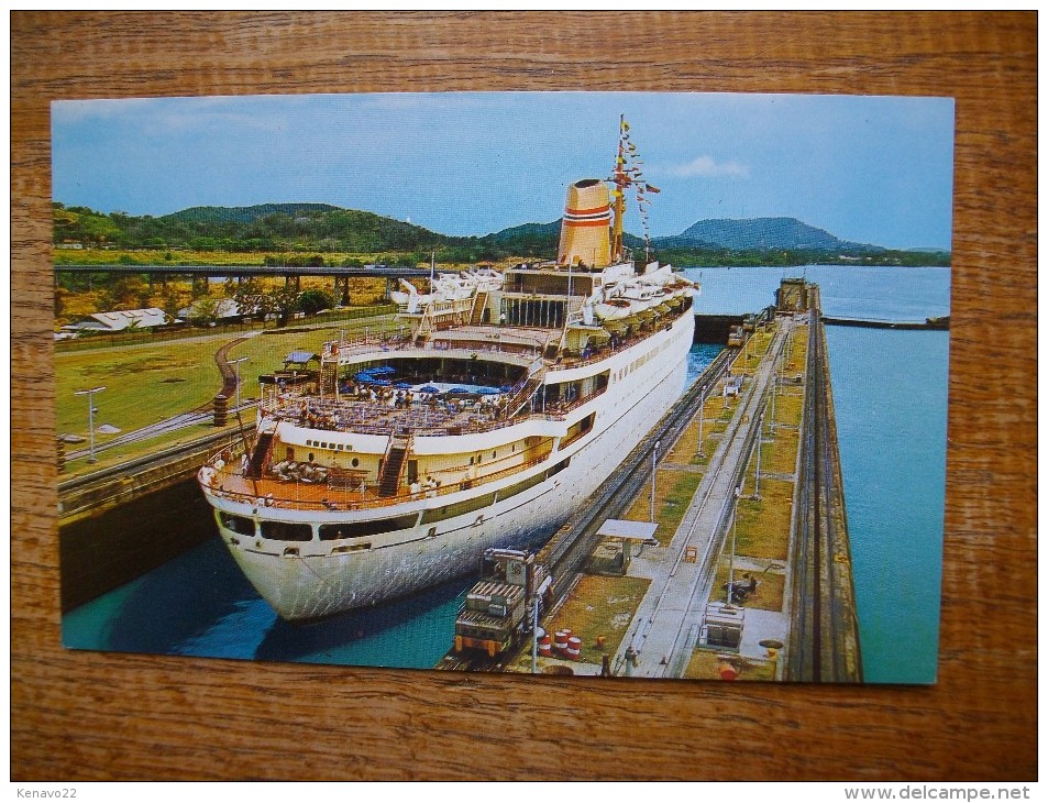 Canal De Panama "" Carte Animée Beau Bateau " - Panama