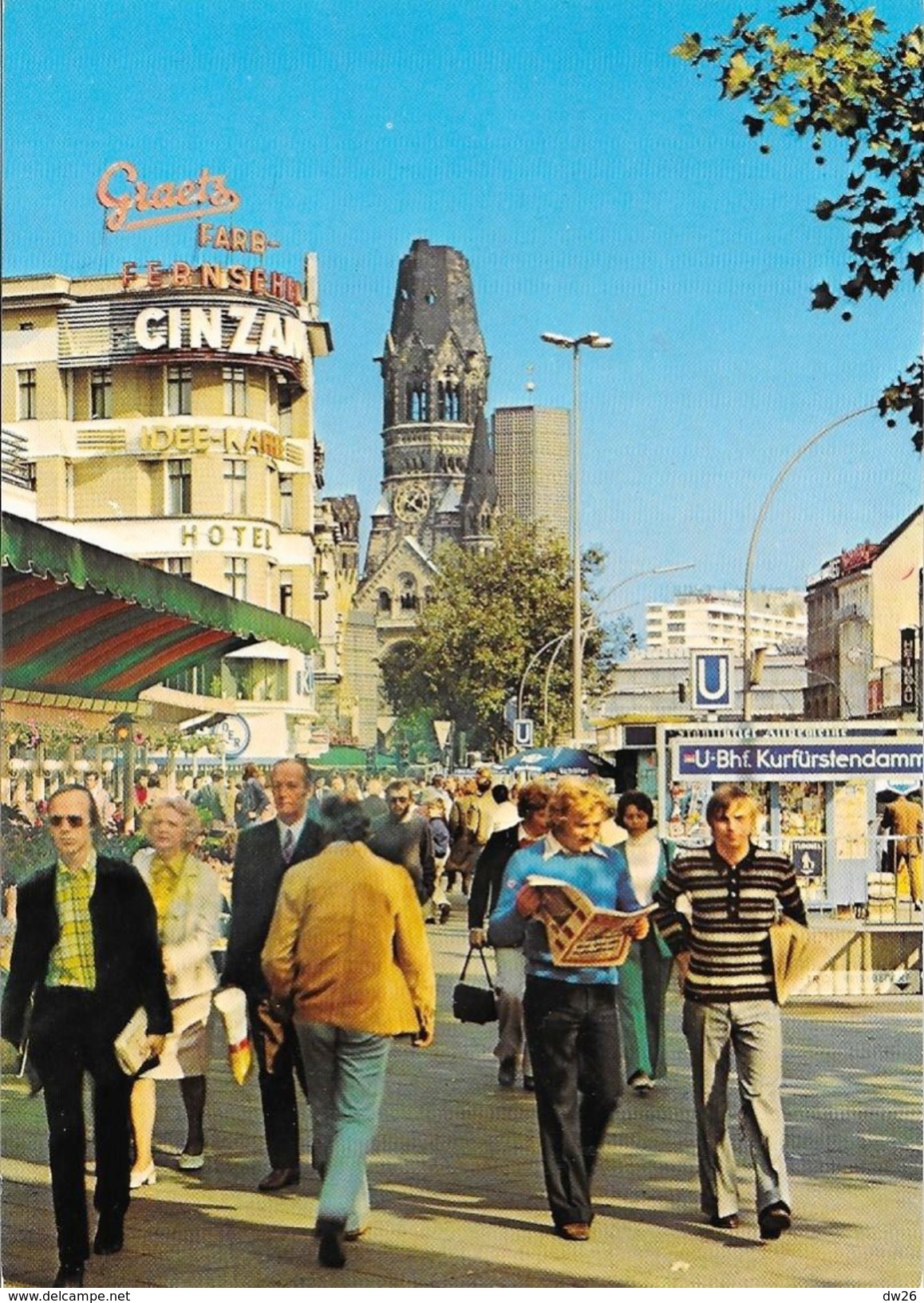 Berlin - Kurfürstendamm - Ecke Joachimstalerstr. - Gedächtniskirche - Charlottenburg