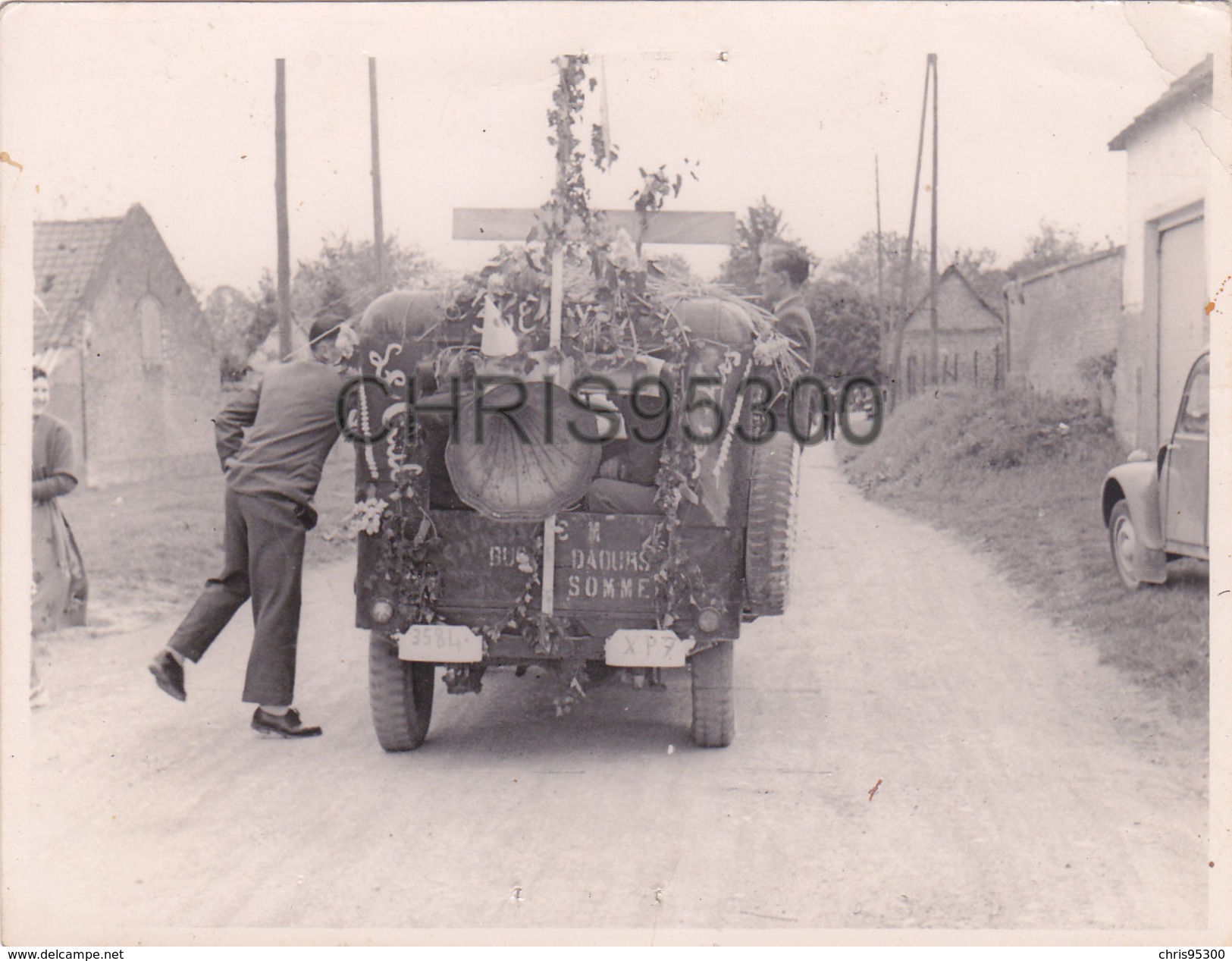 PHOTO - DAOURS 80 SOMME - PROCHE CORBIE - FETE - Lieux