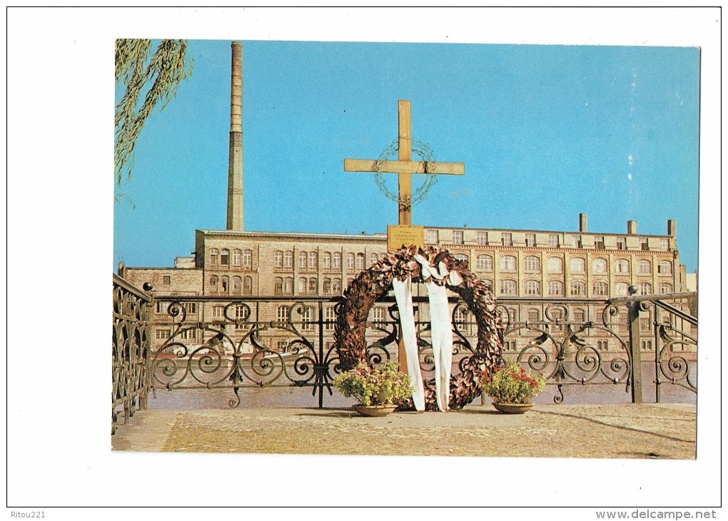 Berlin - Gedenkkreuz An Der Oberbaum Brücke - 1971 - Muro De Berlin