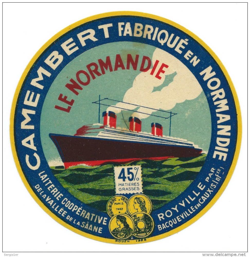 Ancienne Etiquette Fromage Camembert  Fabriqué En Normandie  Le Paquebot Le Normandie  Royville - Fromage