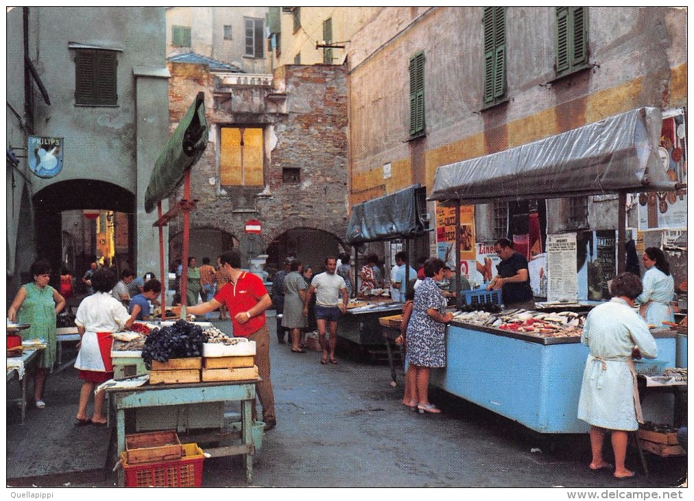 04564 "CHIAVARI - RIVIERA AZZURRA - MERCATO DEL PESCE - SFONDO RESTI ARCH. TRECENTESCA" ANIMATA. CART SPED 1971 - Ambulanti