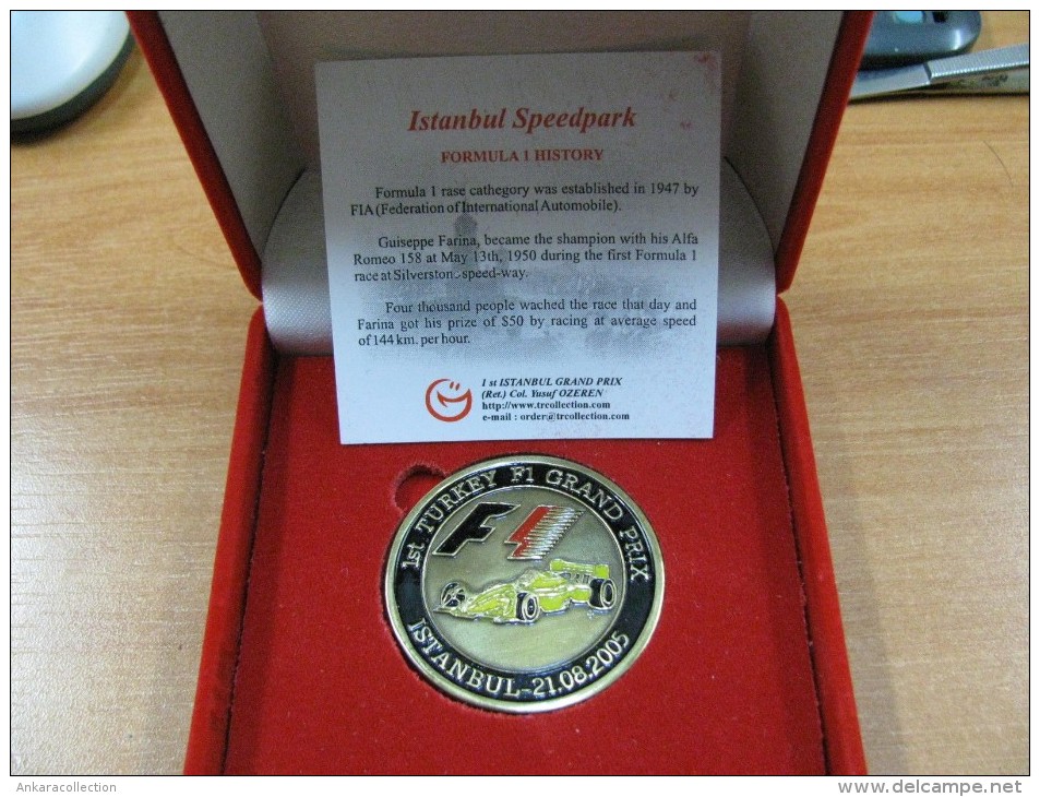 AC - F1 FORMULA 1st ISTANBUL GRAND PRIX - ISTANBUL SPEEDPARK 2005 TURKEY MEDAL IN BOX - Profesionales / De Sociedad