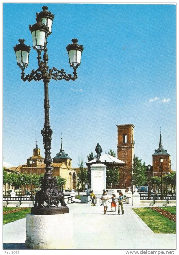 P247 - POSTAL - ALCALA DE HENARES - MADRID - PLAZA Y MONUMENTO A CERVANTES - Madrid