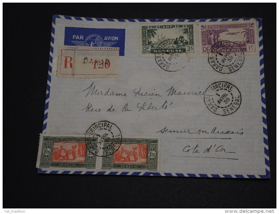 FRANCE / SÉNÉGAL - Enveloppe De Dakar Pour La France En 1939 , Affranchissement Plaisant - A Voir - L 501 - Lettres & Documents