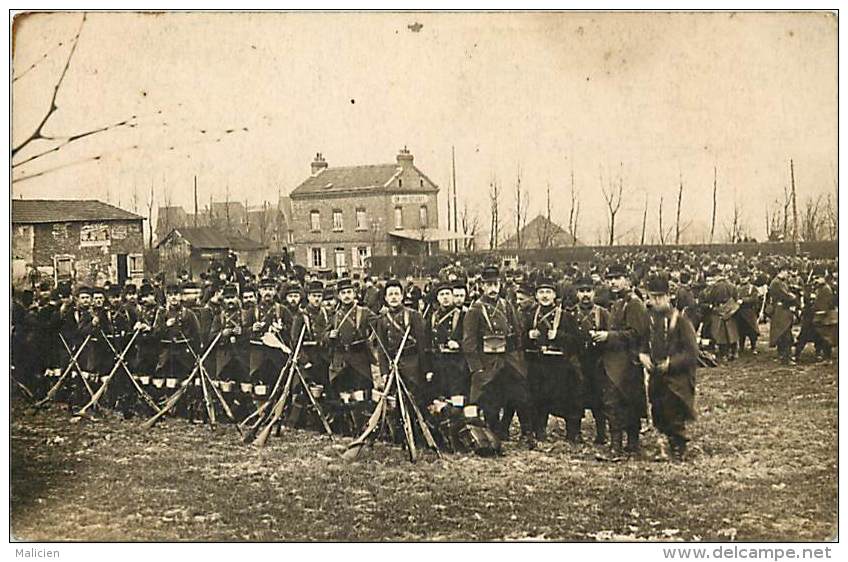 - Themes Divers -ref-M892- Militaria - Carte Phot A Identifier - Guerre 1914-18 ? Militaire - Militaires - - Autres & Non Classés