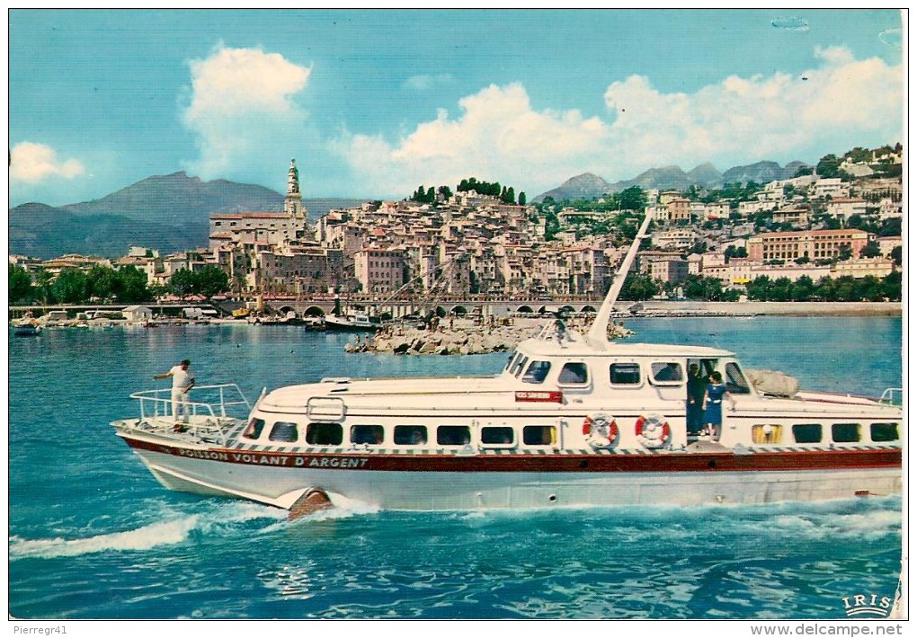 CPA-1960-06-MENTON-LA VIEILLE VILLE-BATEAU PROMENADE-Le POISSON VOLANT D ARGENT-TBE - Menton