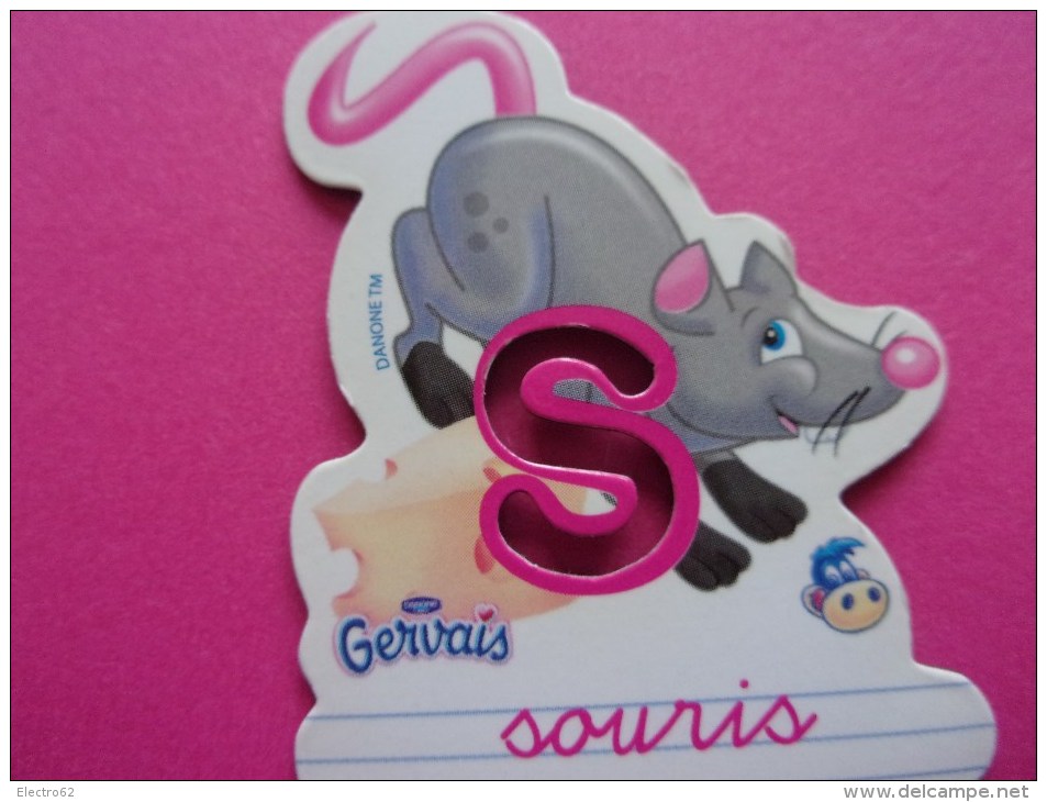 Magnet Danone  Gervais Souris Lettre S Animaux Rongeur - Letras & Cifras