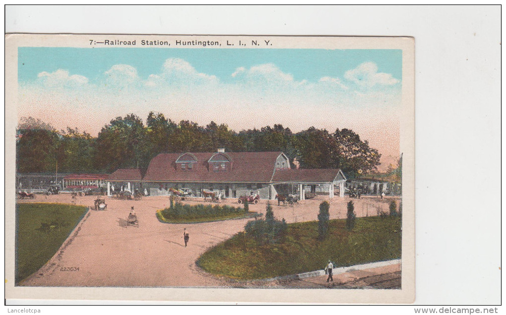 RAILROAD STATION / HUNTINGTON - N.Y. - Long Island