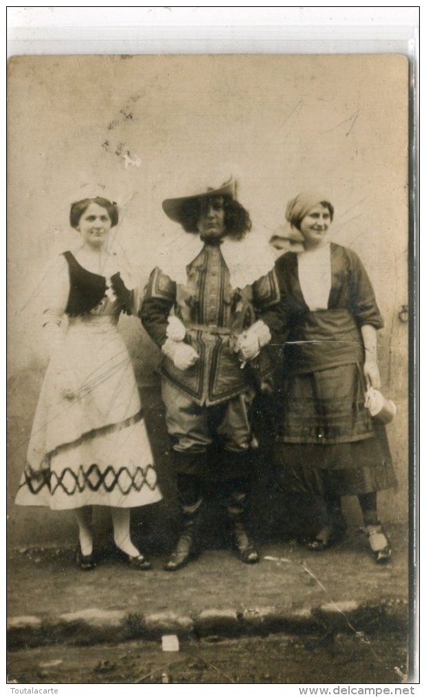 95 CARTE PHOTO DE PIERRELAYE Carnaval .. Pas De Précision Au Verso Voir Personnages - Pierrelaye