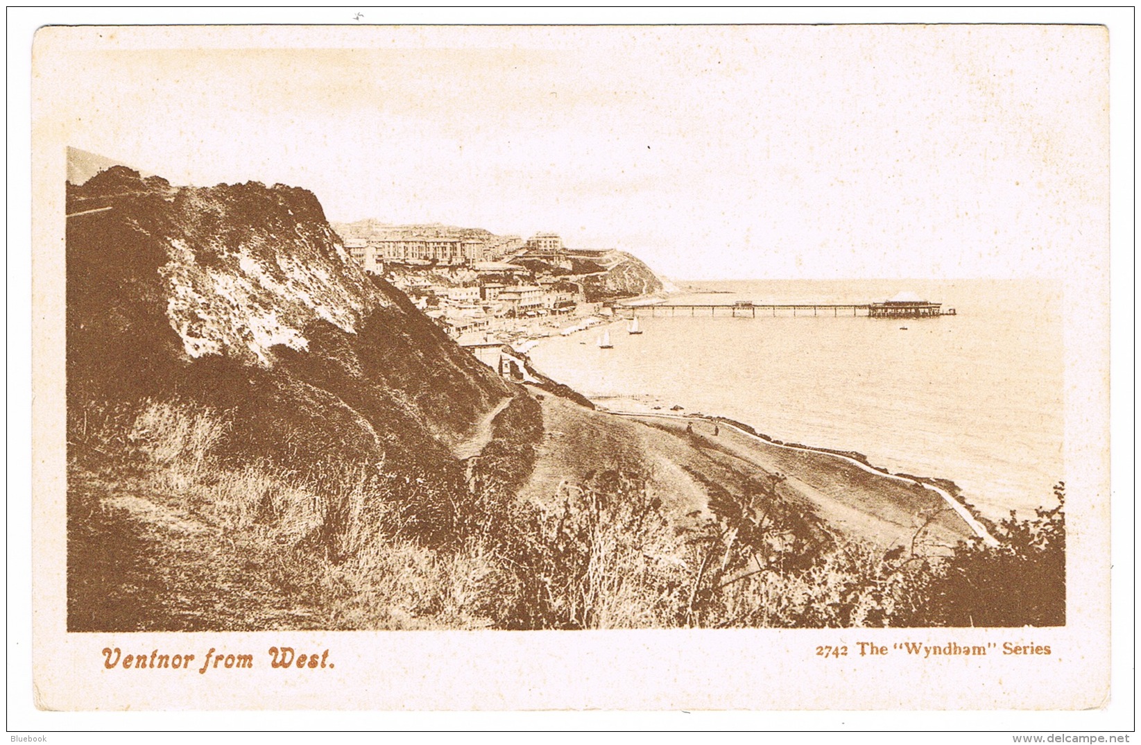 RB 1102 -  Early Postcard - Ventnor From West Showing Pier - Isle Of Wight - Ventnor