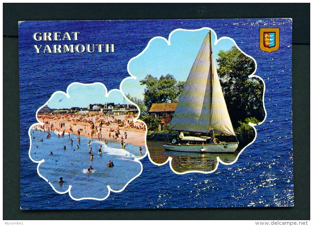 ENGLAND  -  Great Yarmouth   Dual View  Used Postcard - Great Yarmouth