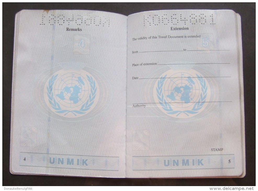 MEGA RARE UNITED NATIONS PASSPORT FOR KOSOVO 2002 - 2004 NEVER TRAVELLED. UNUSED. - Historical Documents