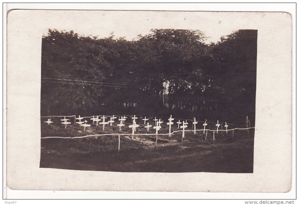 Carte Postale Photo Militaire Allemand FOCSANI (Roumanie)  Friedhof-Cimetière Militaire-Infanterie Regiment 254 - Rumänien