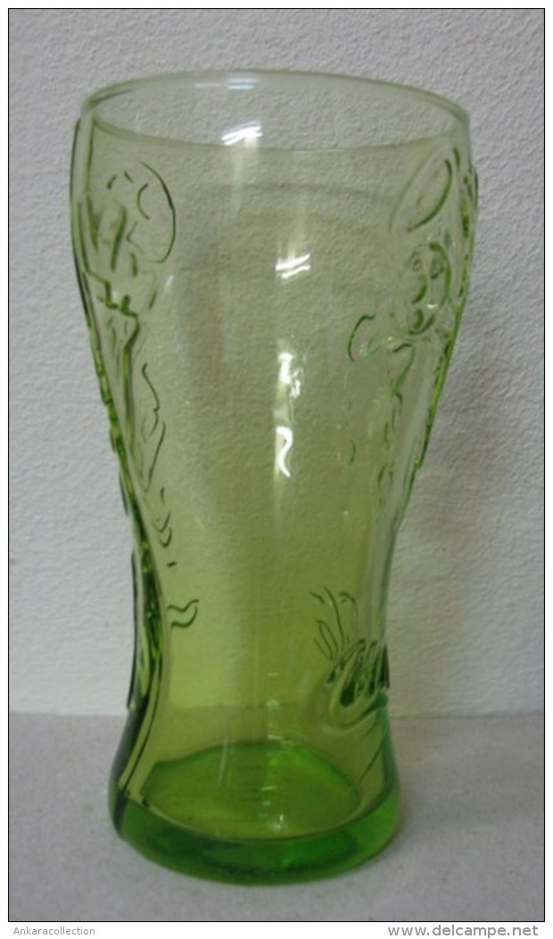 AC - COCA COLA BOTLLE ILLUSTRATED GREENISH GLASS - Tazas & Vasos