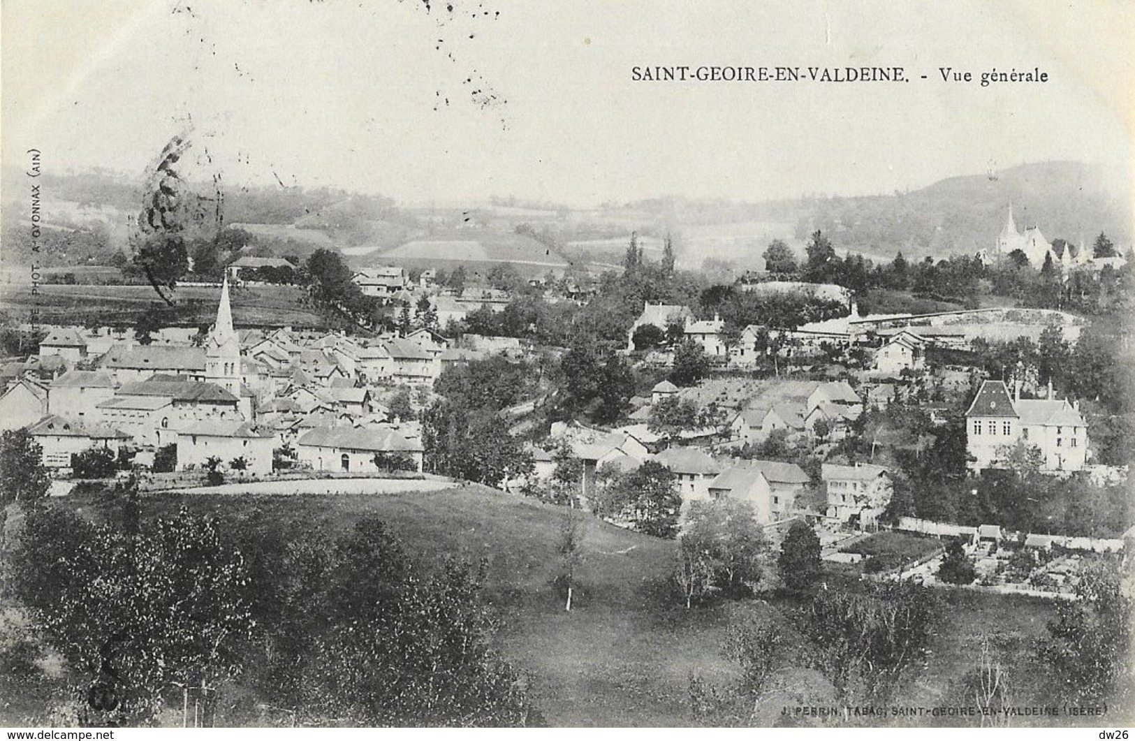 Saint-Geoire-en-Valdaine - Vue Générale - J. Perrin Tabac - Saint-Geoire-en-Valdaine
